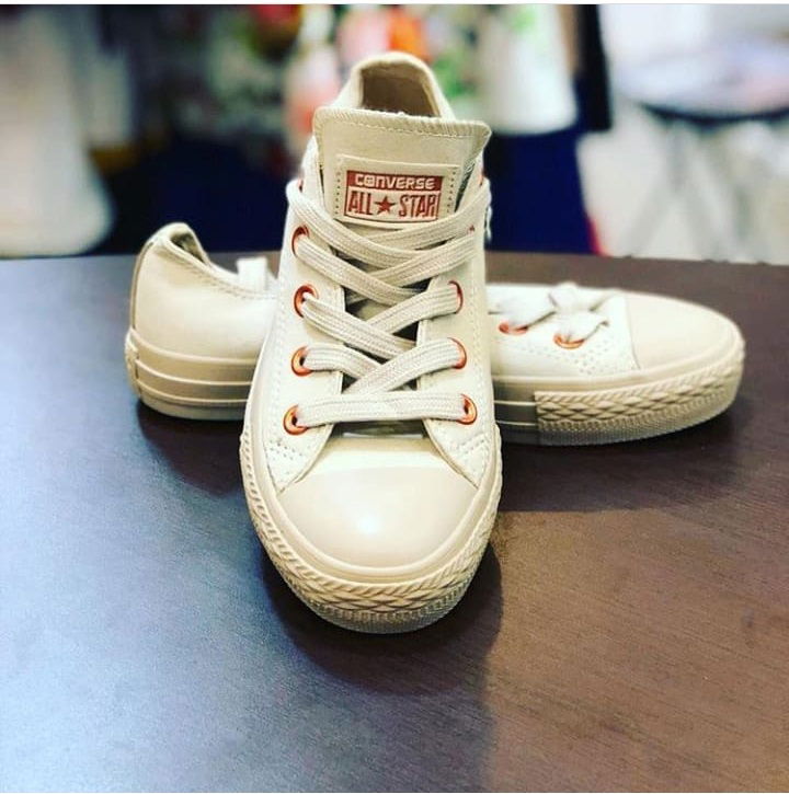 converse triple a
