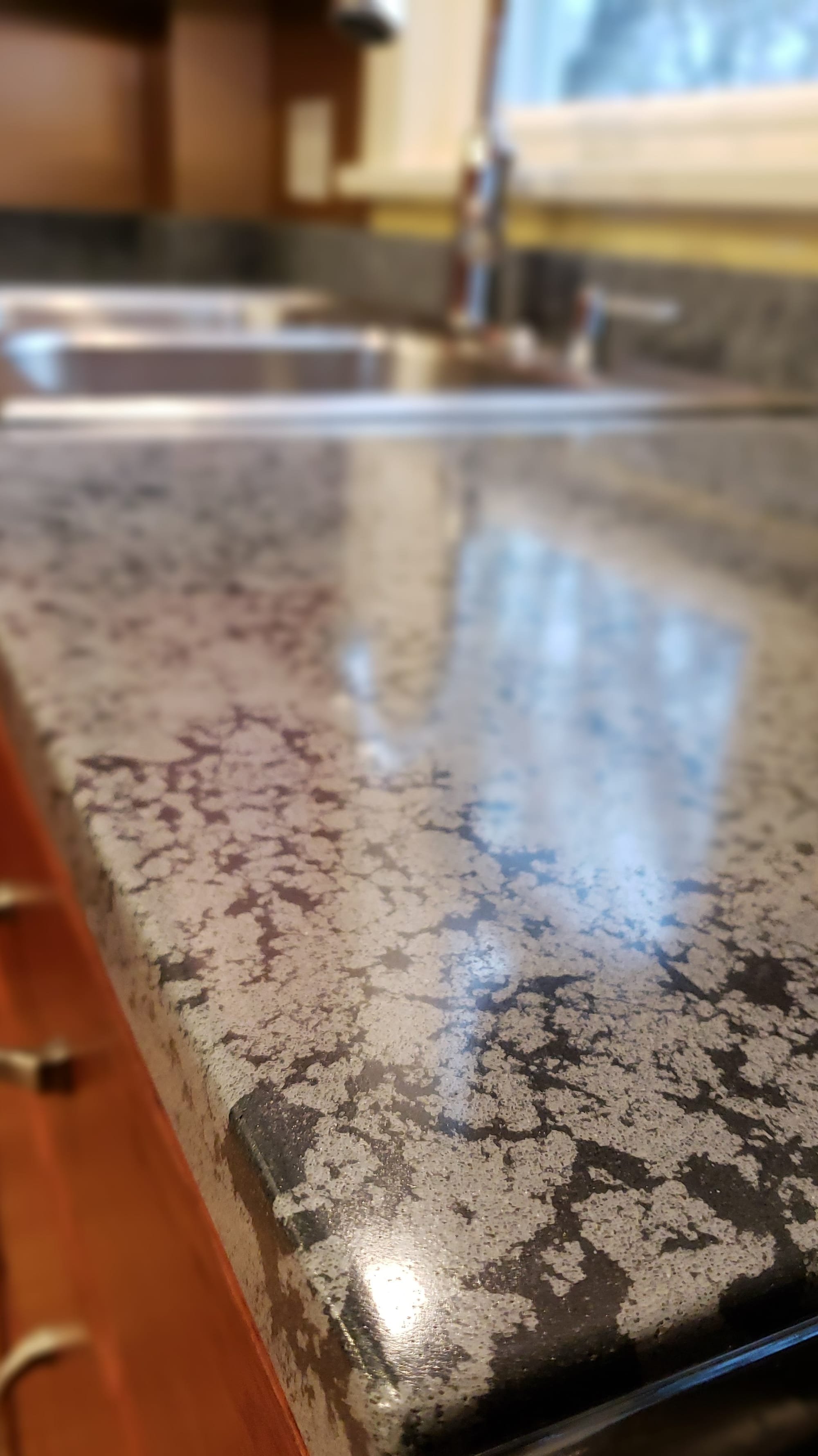 Concrete Countertops Forged Of Wood And Stone