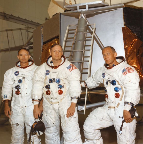 NASA APOLLO 11 MOON MISSION 8x10 PHOTO 1969