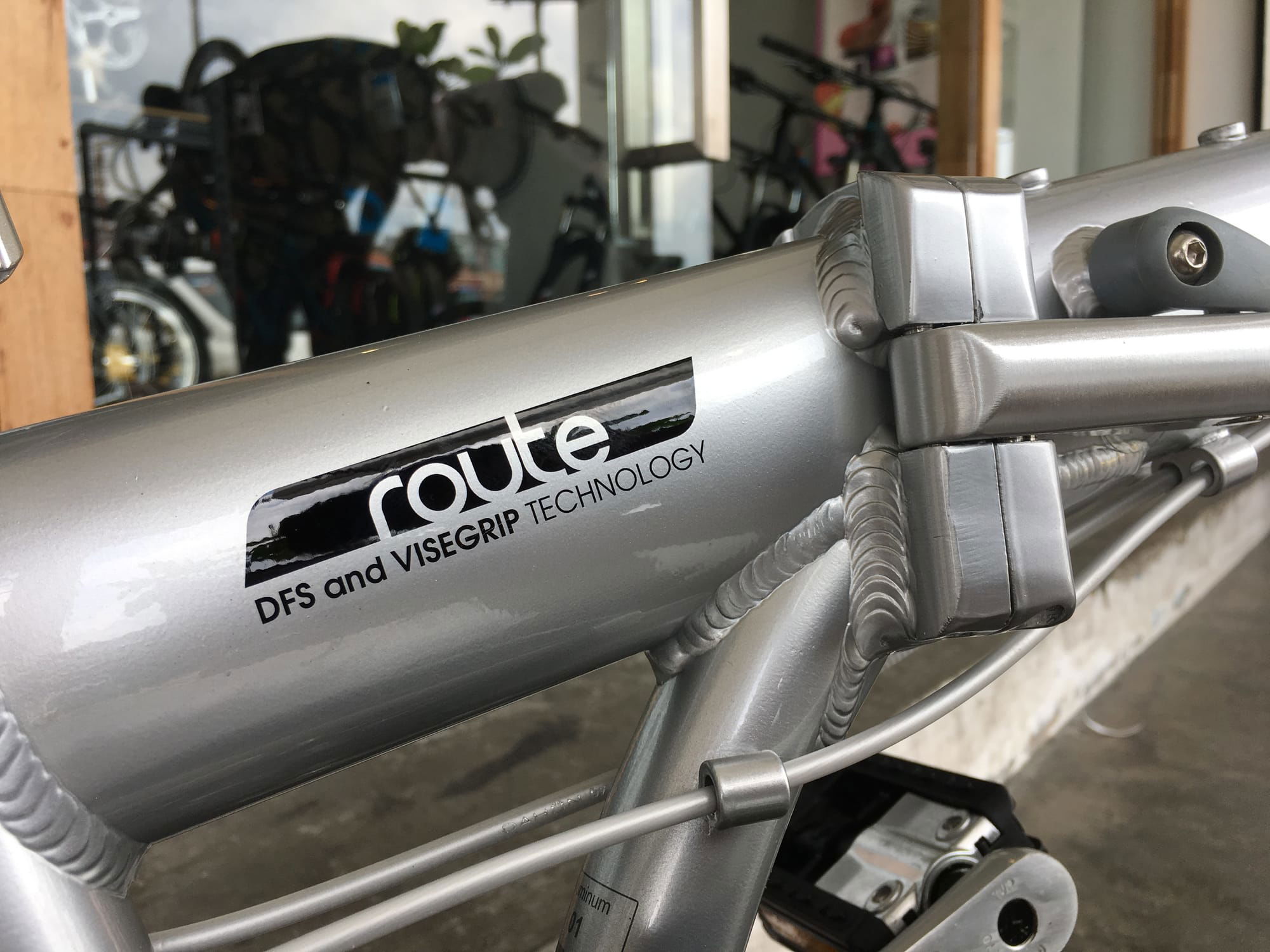 dahon route price