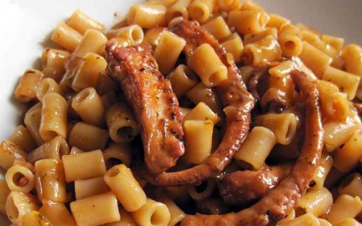 Famiglia κοφτό μακαρονάκι