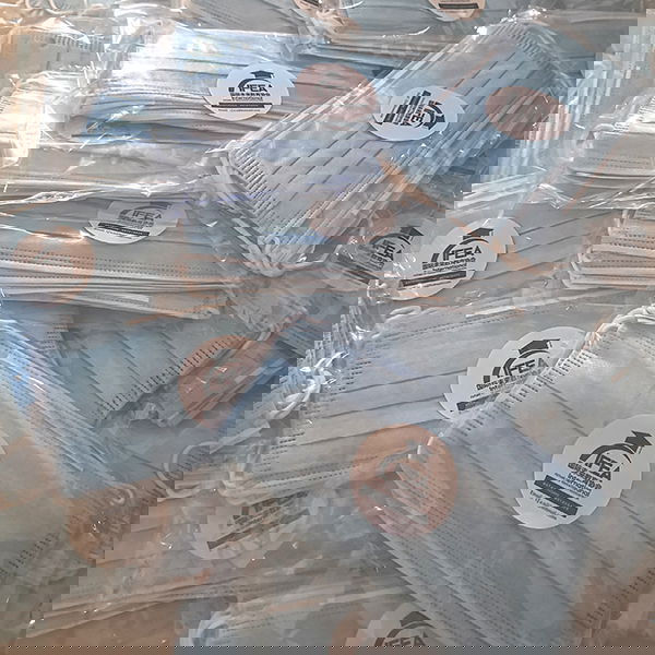 Donate Face Mask and Necessities：Helping low-income families by donating disposable face mask and necessities