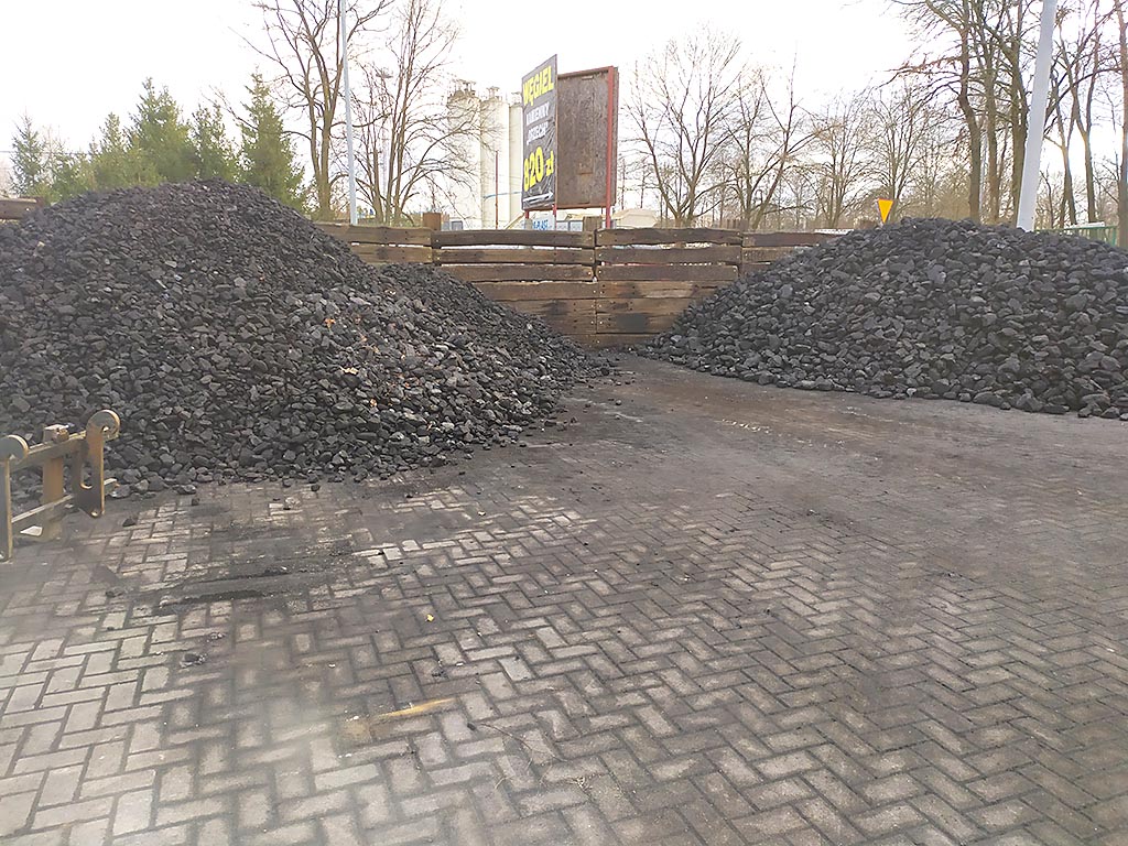 Kohle in irgendeiner Form